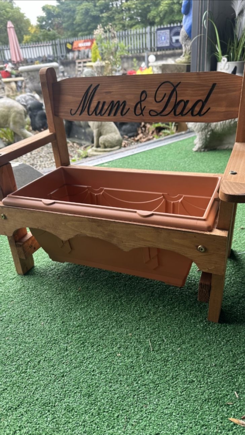 Mum & Dad Wooden Bench Planter 