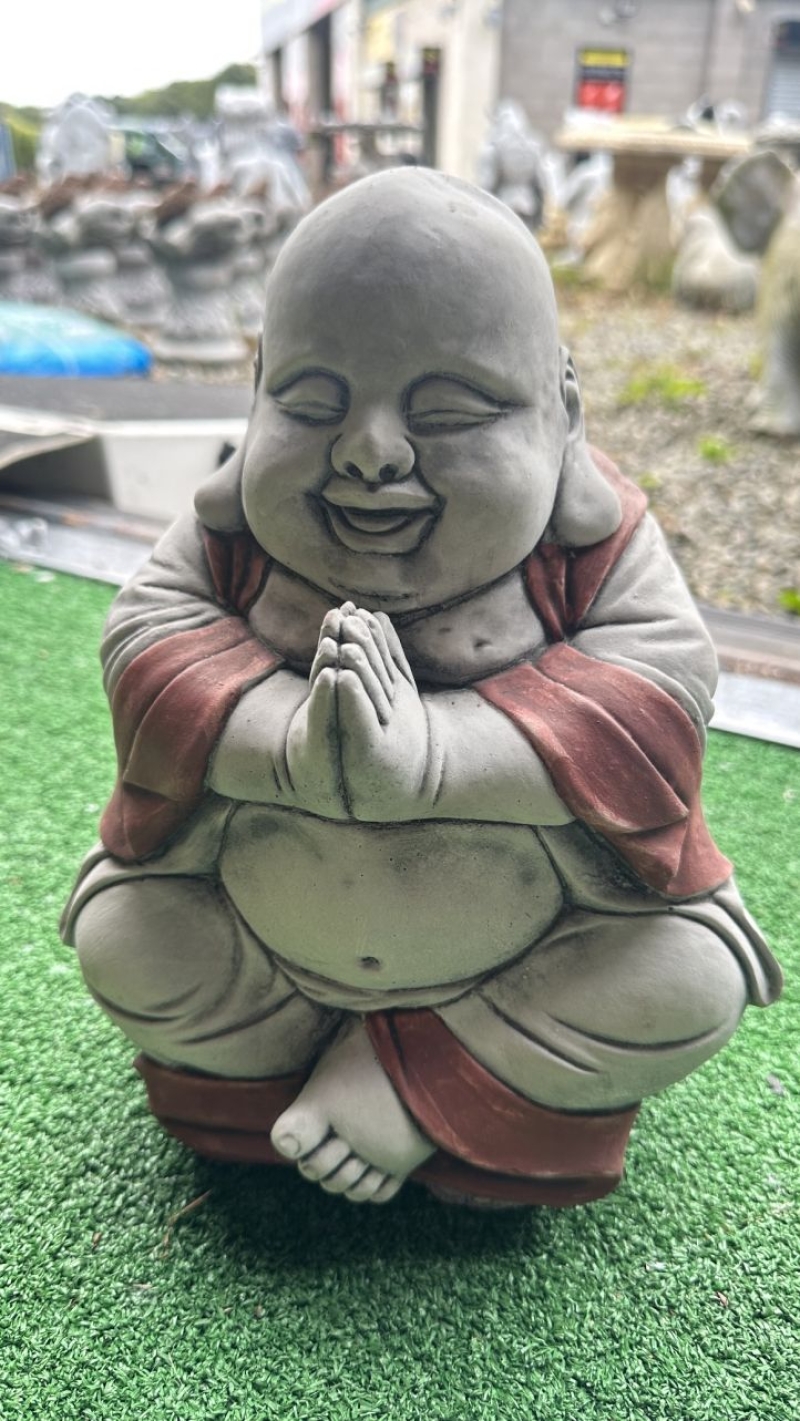 Praying Buddha 