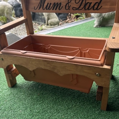 Mum & Dad Wooden Bench Planter 